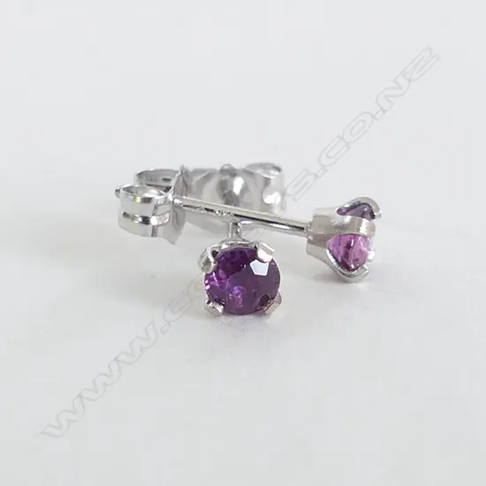 14CT WHITE GOLD AND RUBY STUD EARRINGS