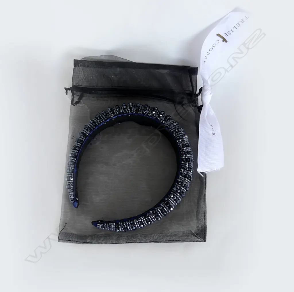 TRELISE COOPER NAVY BEADED HEADBAND WITH BAG Image 1++