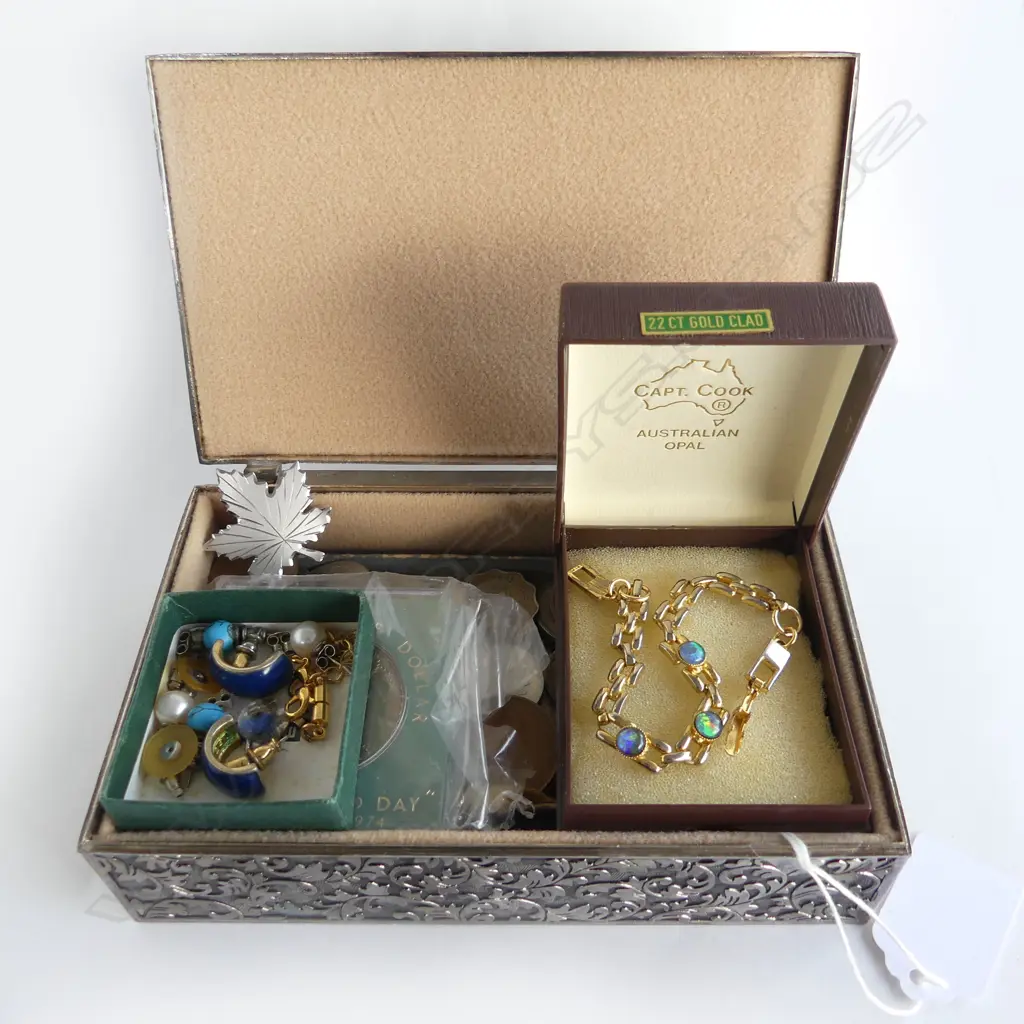 VINTAGE S/PLATE JEWEL BOX with COSTUME JEWELLERY + COINS  Image 1++