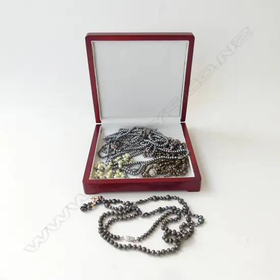 ASST. DARK PEARL NECKLACES