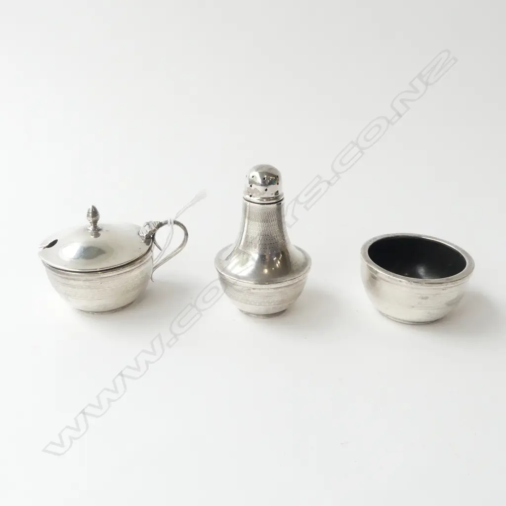 3PC STG SILVER CRUET SET SALT, PEPPER & MUSTARD BIRMINGHAM 1930 Image 1++