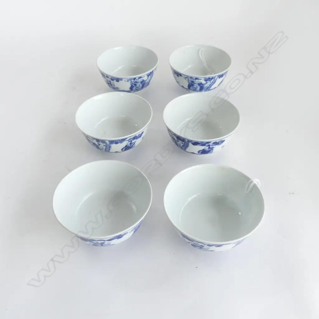 A set of six Chinese blue and white bowls, Image 1++