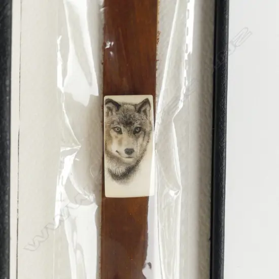 CARVED MAMMOTH TUSK IVORY PANELLED husky scrimshaw & LEATHER BRACELET with certificate. In box