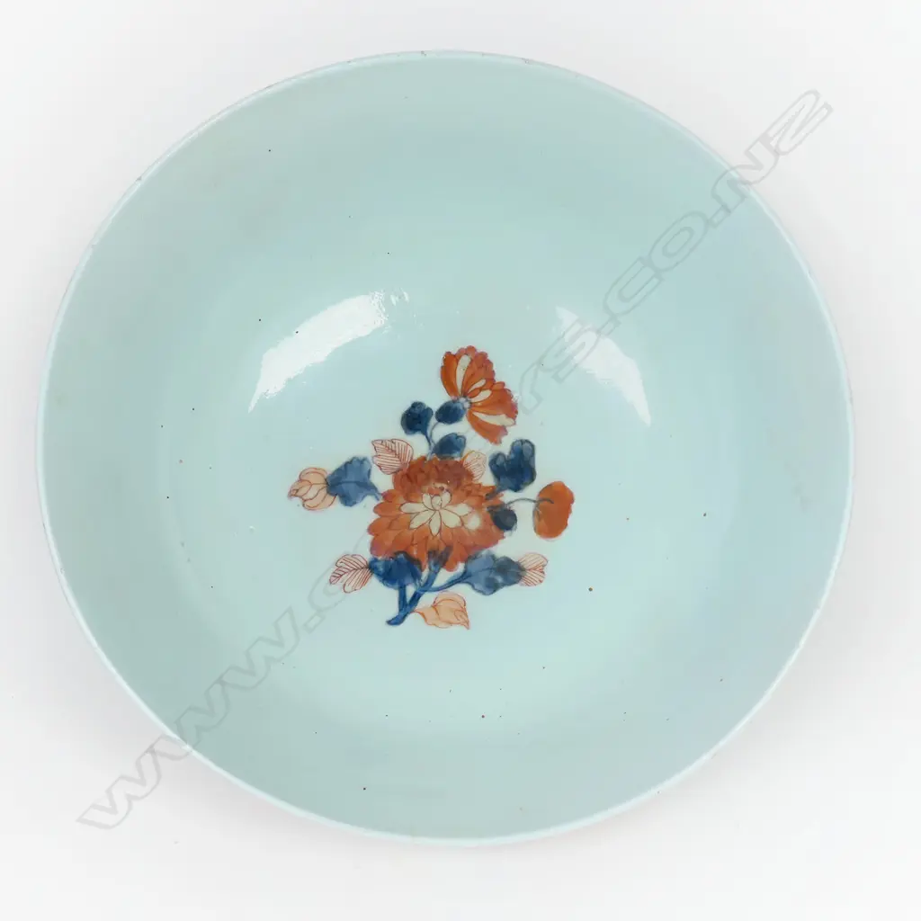 A late 18thC Chinese imari porcelain bowl, Image 1++
