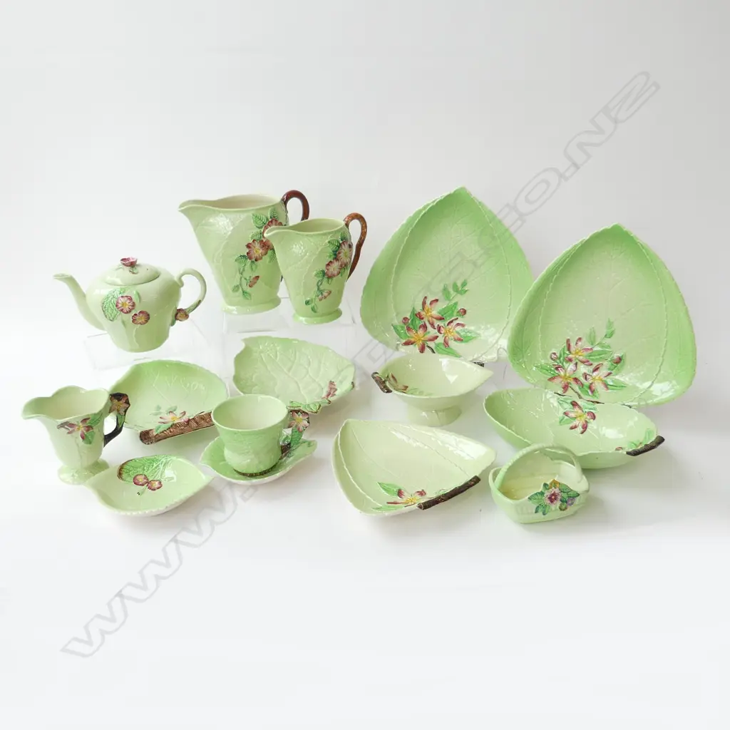ASST. GREEN LEAF CARLTON WARE Image 1++