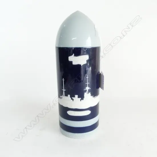 HMNZS BUCHANANS WHISKY DECANTER BULLET SHAPED BY COPELAND. LID CHIPPED  H. 150mm 