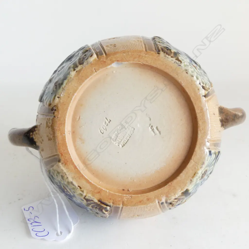 ROYAL DOULTON LAMBETH SILICAWARE TWO HANDLED POT W. 100 X80MM Image 1++