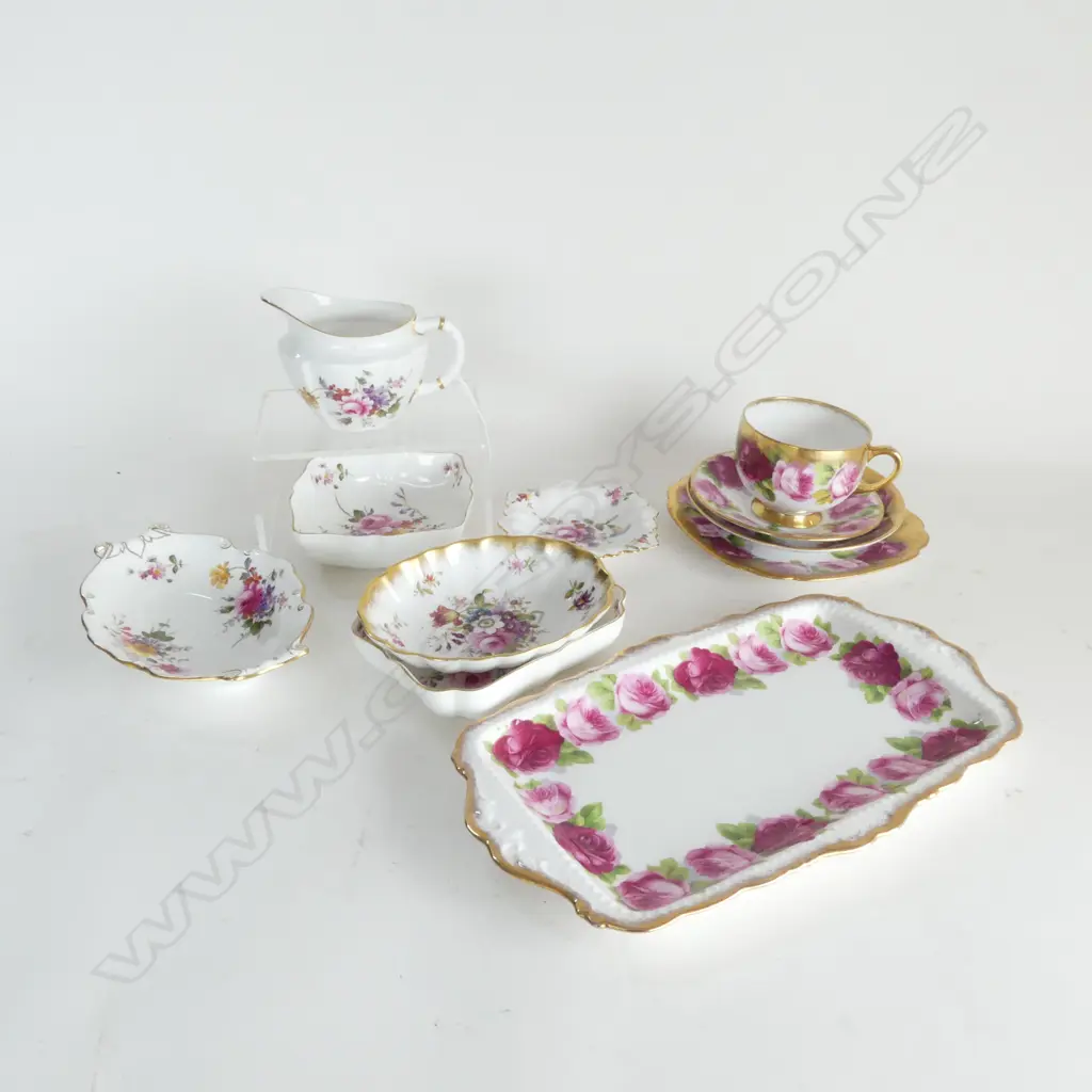 5 PCES R. ALBERT OLD ENGLISH ROSE + 6 PCES R. CROWN DERBY Image 1++