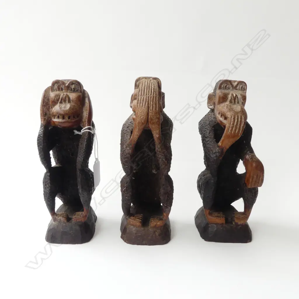 VINTAGE ‘THREE WISE MONKEYS’ HAND CARVED WOODEN FIGURES, H.195MM Image 1++