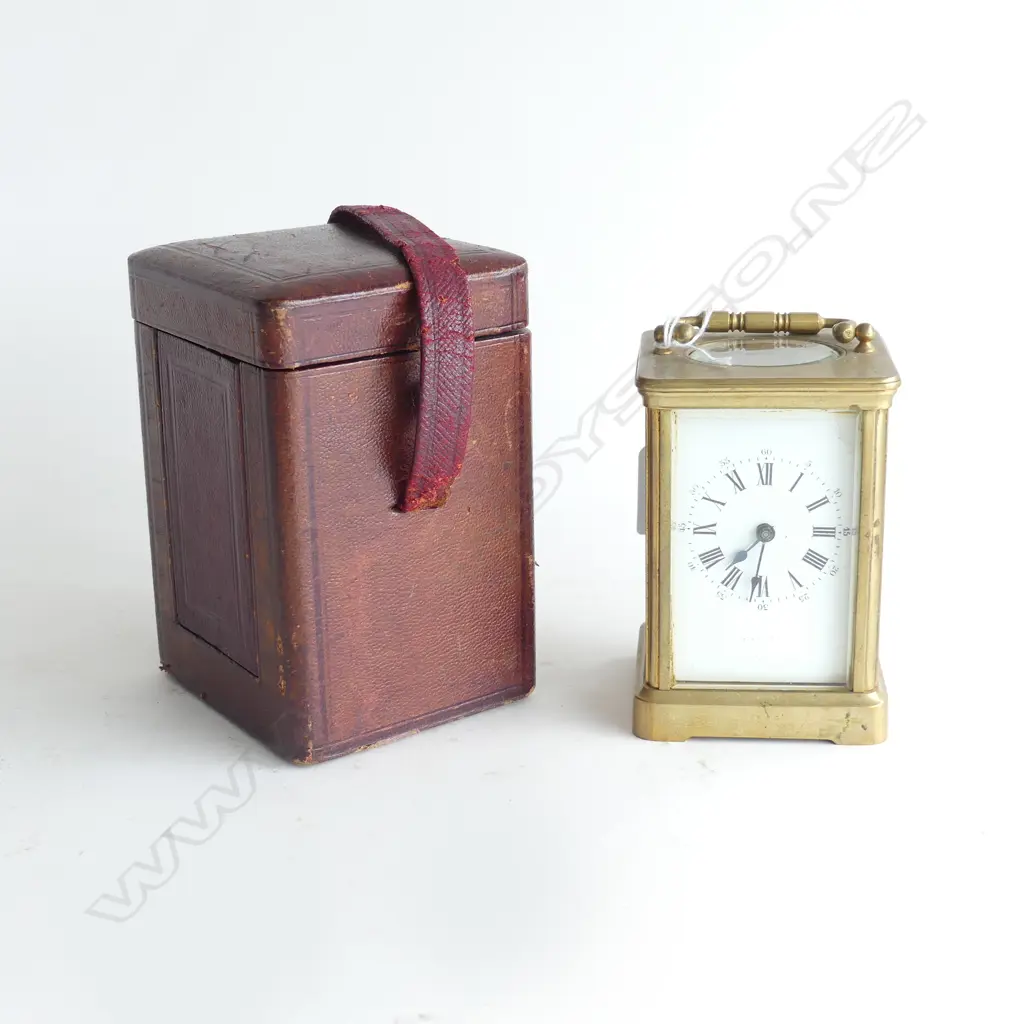 CARRIAGE CLOCK, CASED w. KEY Image 1++