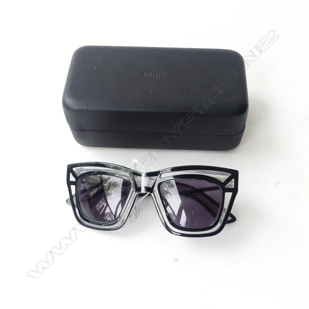 PR KSUBI 'SKELETON' SUNGLASSES + CASE Image 1++