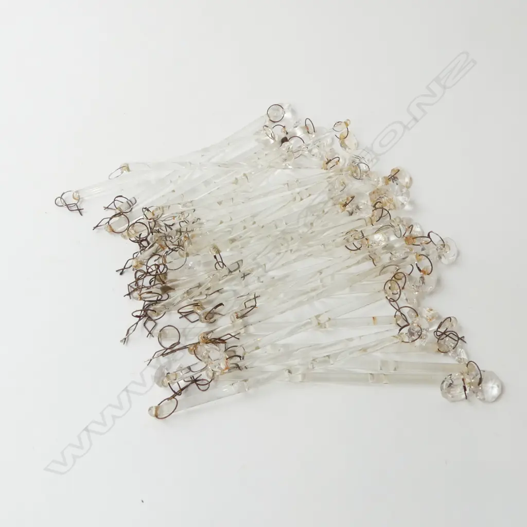 36 VINTAGE CRYSTAL FACETED STRING DROPS, L.135MM Image 1++
