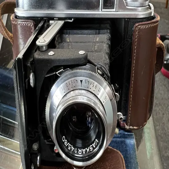 VOIGTLANDER CAMERA, CASED