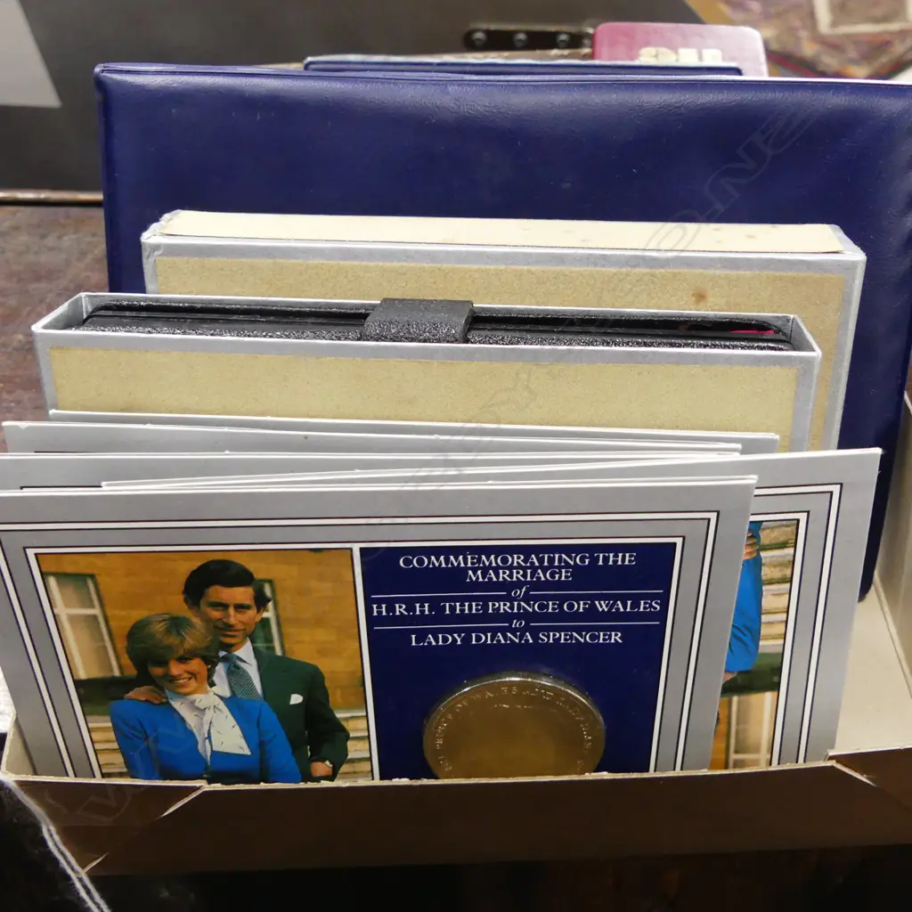 ASST. COMMEMORATIVE COINS, ISSUES ETC Image 1++