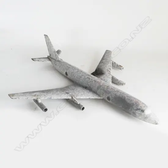 ALUMINIUM BOEING 707 MODEL, L.480mm (surface corroded)