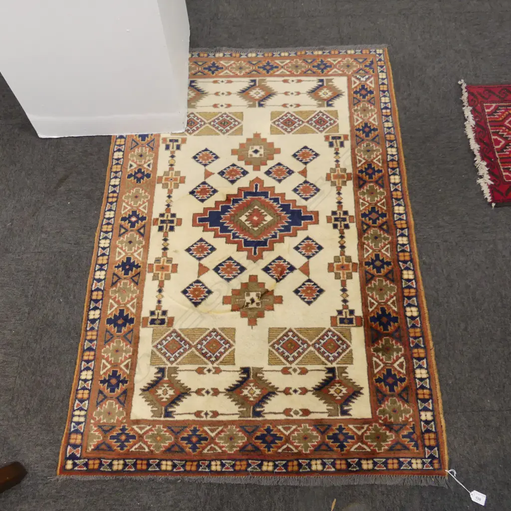 HAND KNOTTED ALL WOOL RUG, PALE GROUND 1450x1000mm Image 1++