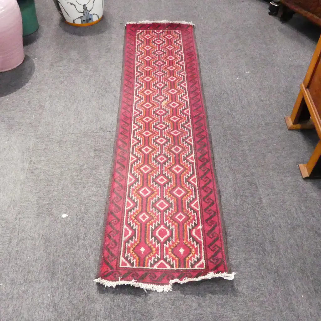 HAND KNOTTED WOOL PILE RUNNER 1900x510mm Image 1++
