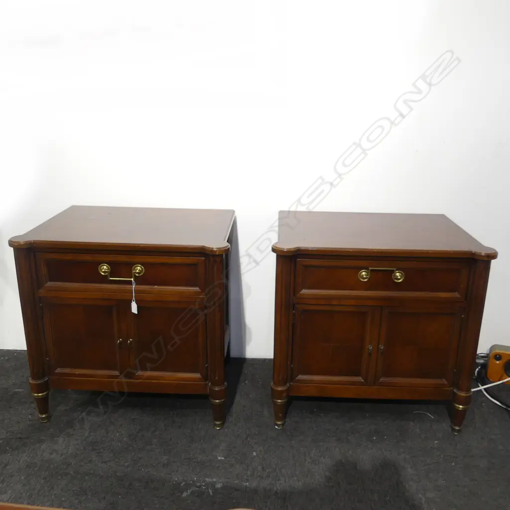 PR BEDSIDE CABINETS 665x485x640mm Image 1++