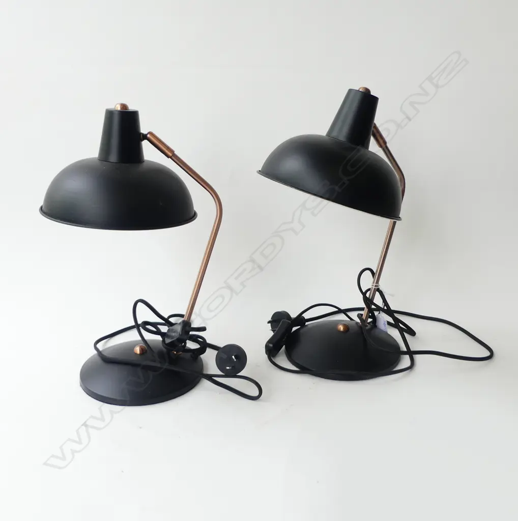 PR CONTEMPORARY BLACK METAL LAMPS H.350mm Image 1++