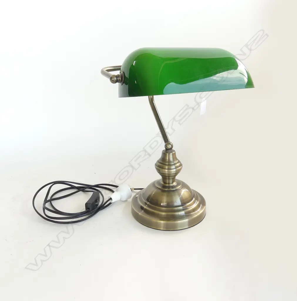 BANKERS LAMP, GREEN GLASS SHADE H.330mm Image 1++