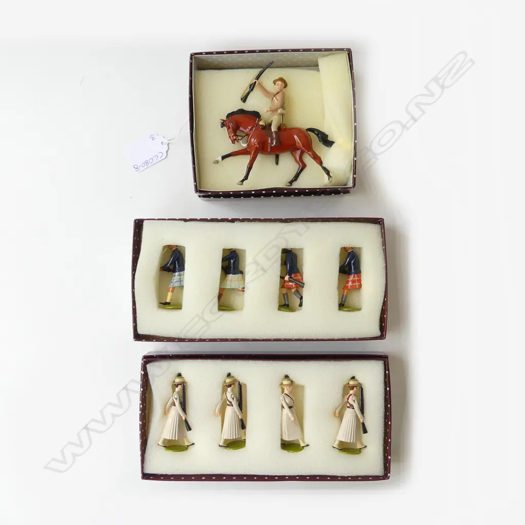 3 BOXED IMPERIAL PRODUCTION N.Z. SERIES COLLECTORS FIGURES Image 1++