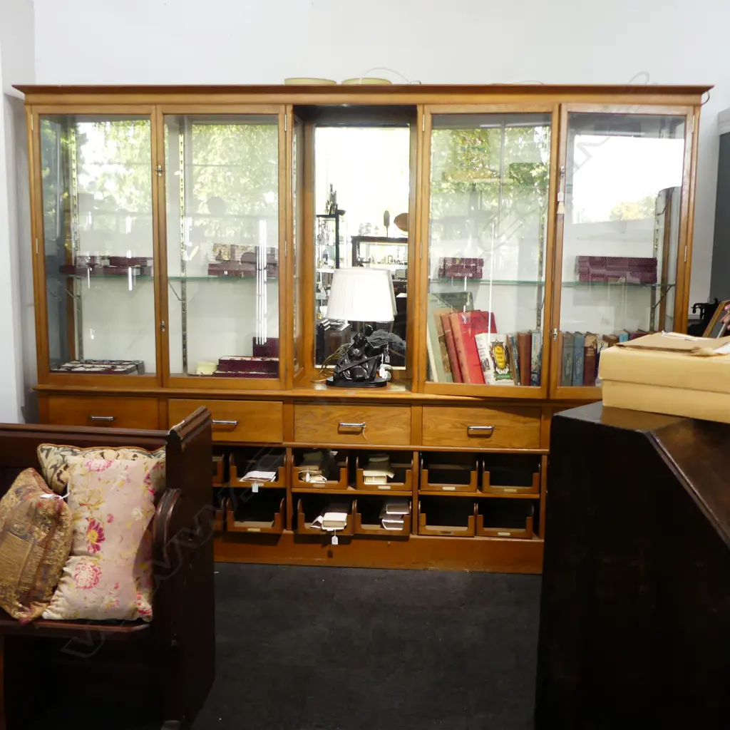 LGE GLAZED VINTAGE HABERDASHERY SHOP FITTING... Image 1++