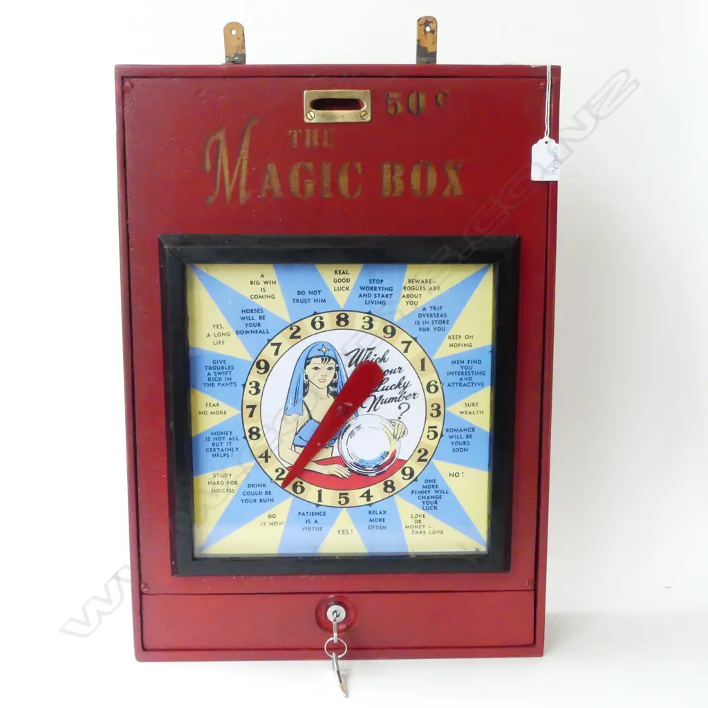 'THE MAGIC BOX' VINTAGE STYLE FORTUNE TELLING MACHINE 380x120x535mm Image 1++