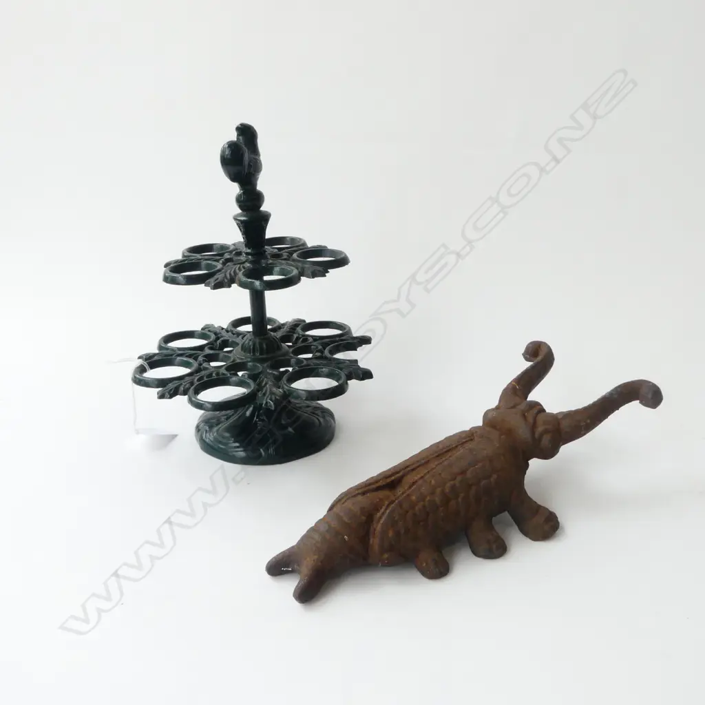 CAST IRON BEETLE BOOT PULL & FRENCH CAST IRON EGG HOLDER (ONE HOLDER A/F), H.240MM Image 1++