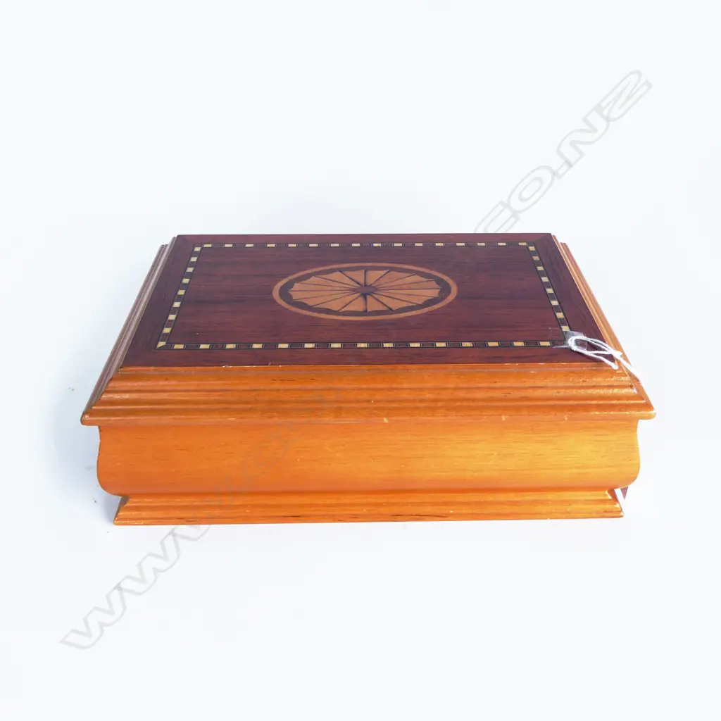 INLAID WOOD JEWELLERY BOX, L.270MM Image 1++