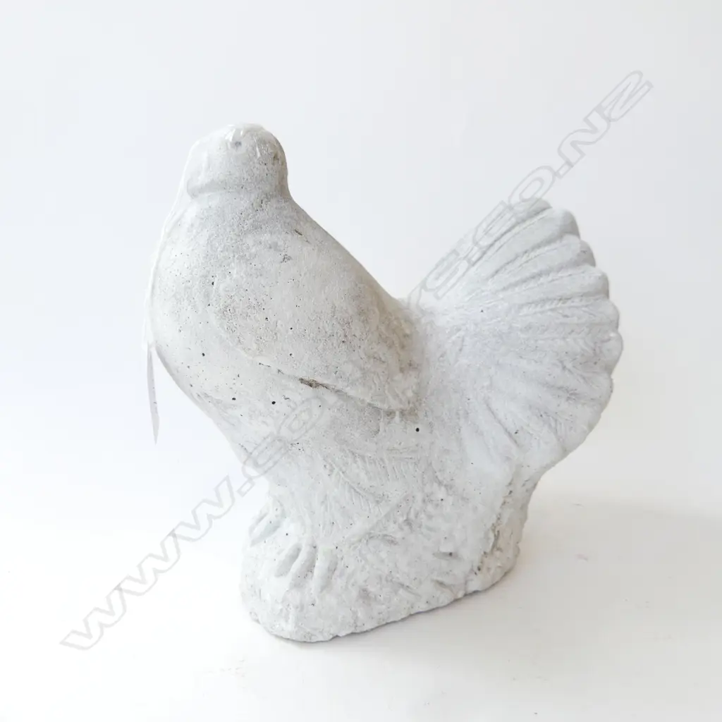 CONCRETE WHITE DOVE H 200 MM Image 1++