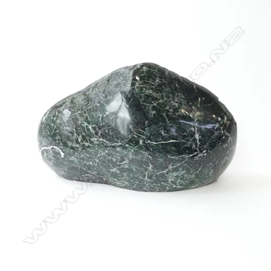 HIGHLY POLISHED POUNAMU TOUCHSTONE, 8KG 320x190x95mm 