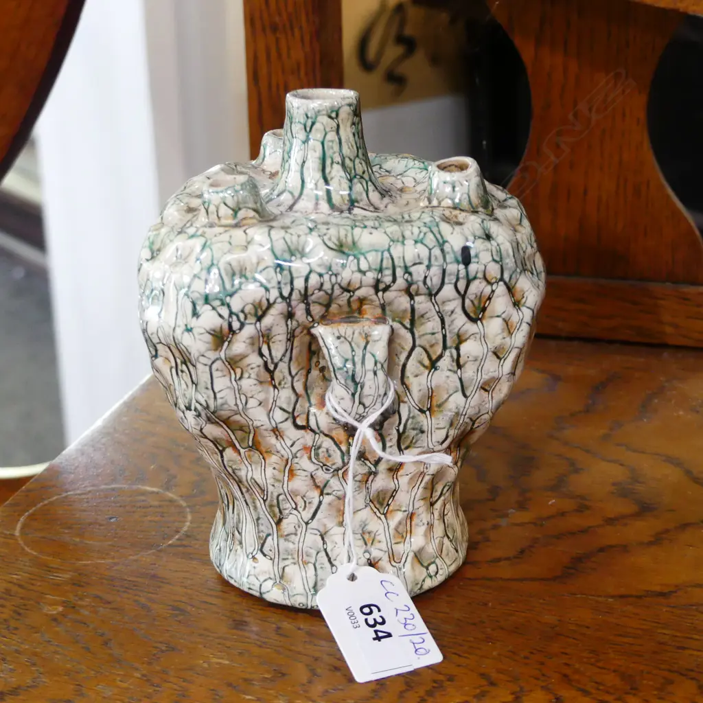BRETBY ART POTTERY VASE w. GREEN VEINED GLAZE, FOUR SPOUT TOP H.130mm Image 1++