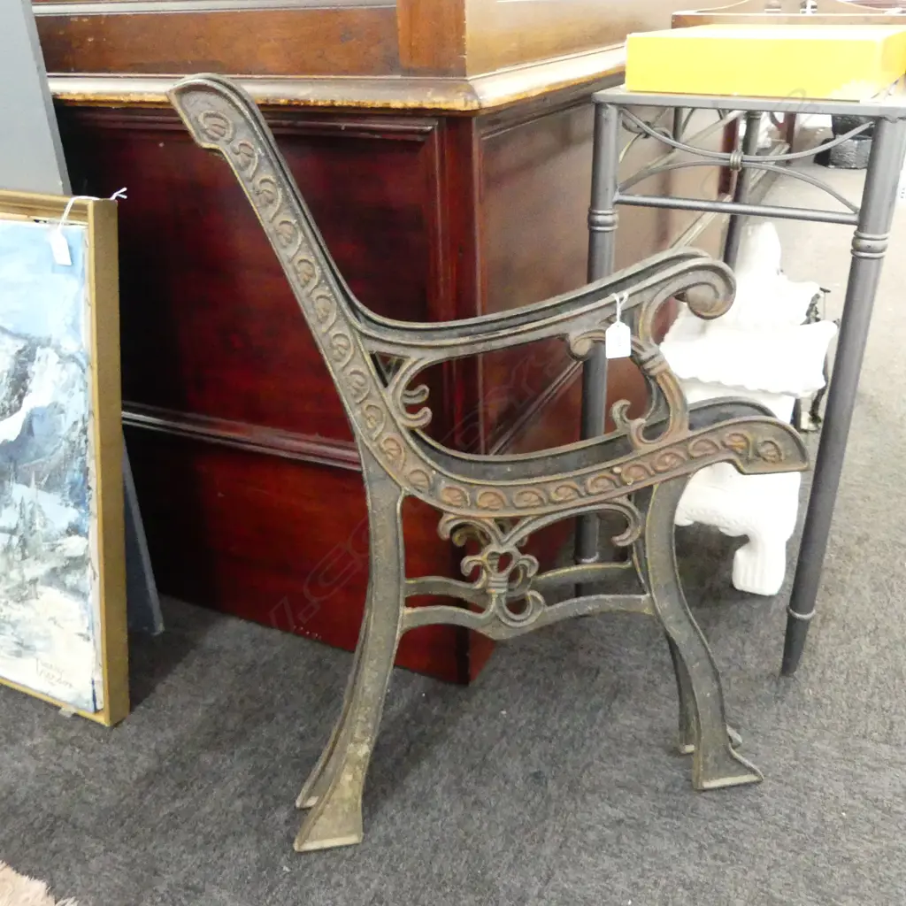 PR CAST IRON BENCH ENDS Image 1++
