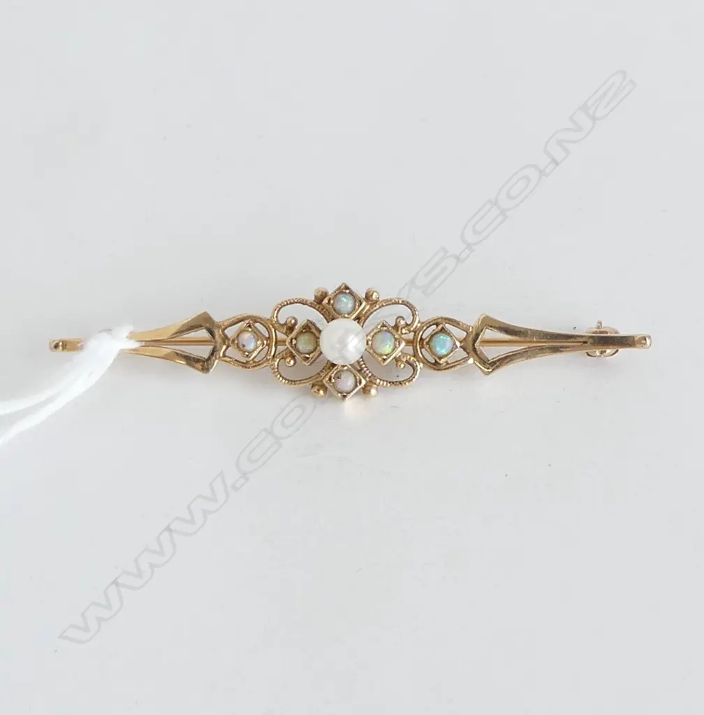 14CT PEARL & OPAL BAR BROOCH, W.55mm, 3.8gms Image 1++