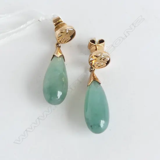 PR 14CT JADE DROP EARRINGS L.40mm, 9.3gms