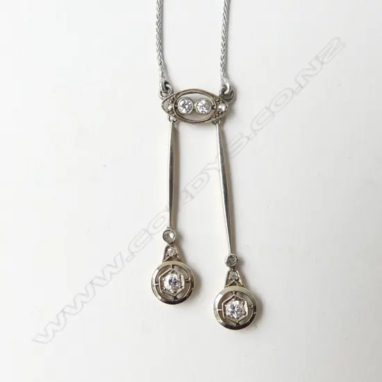14CT YELLOW & WHITE GOLD DIAMOND PENDANT +18CT WHITE GOLD CHAIN 3.9gms + valuation $2890