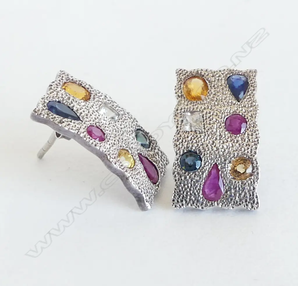 PR STG SILVER MULTI GEM EARRINGS, 6gms Image 1++