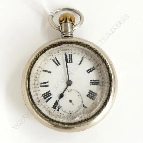 EARLY 20thC GENTS OPEN FACE POCKET WATCH WORKING chips to glass