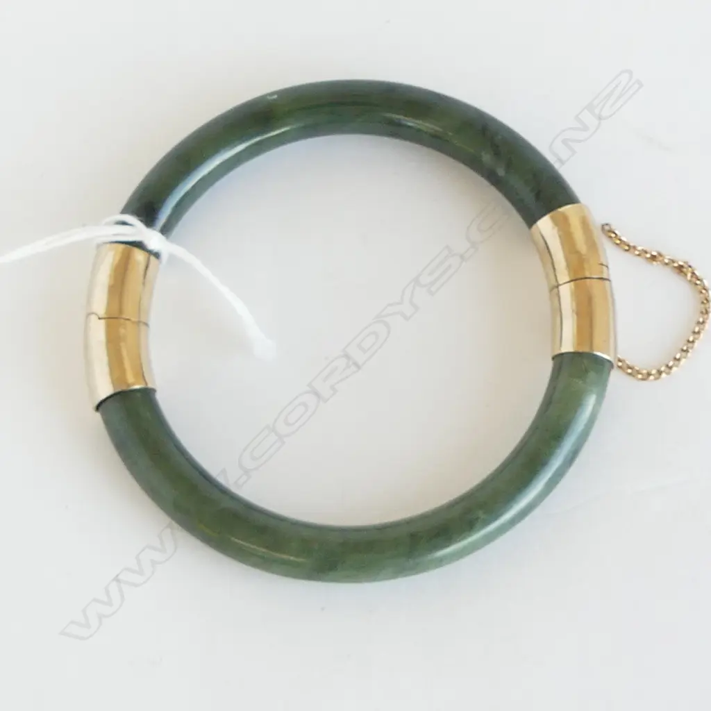 POUNAMU HINGED BANGLE gold plate mounts clasp not firm Image 1++