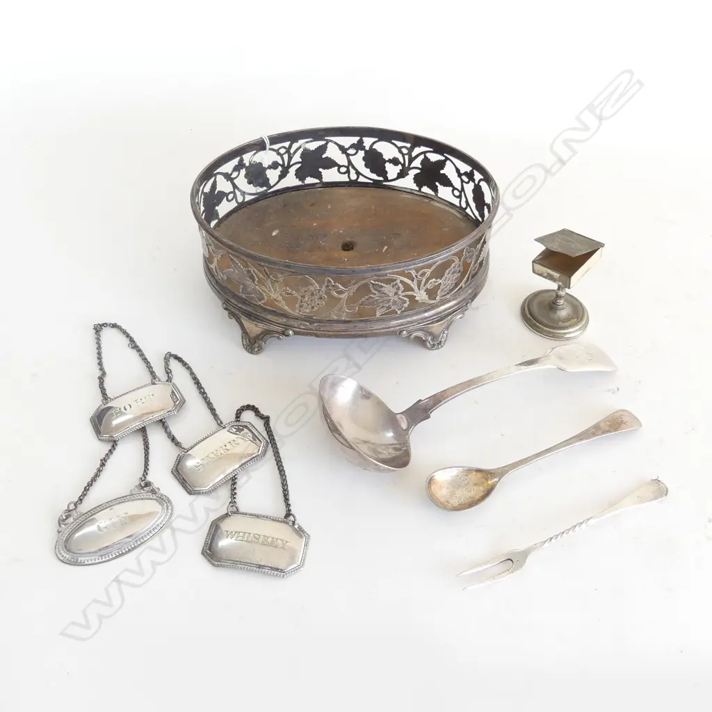 SMALL COLLECTION EP STAMP HOLDER BOTTLE TICKETS CONDIMENTS ETC Image 1++