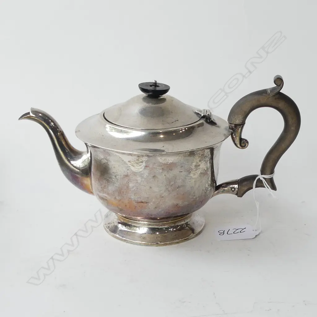 STG SILVER TEAPOT, B'HAM 1898, CAP AF, 262gms Image 1++