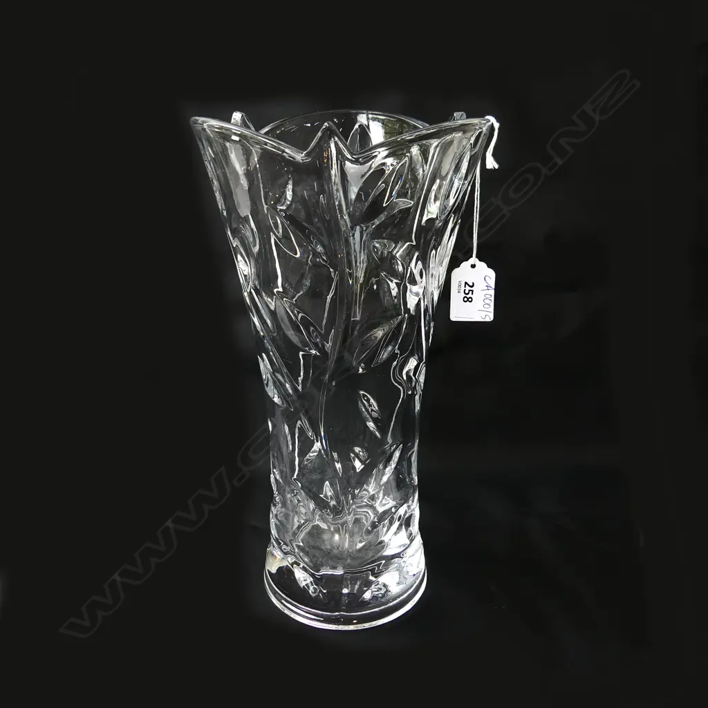 CRYSTAL VASE H.290mm Image 1++
