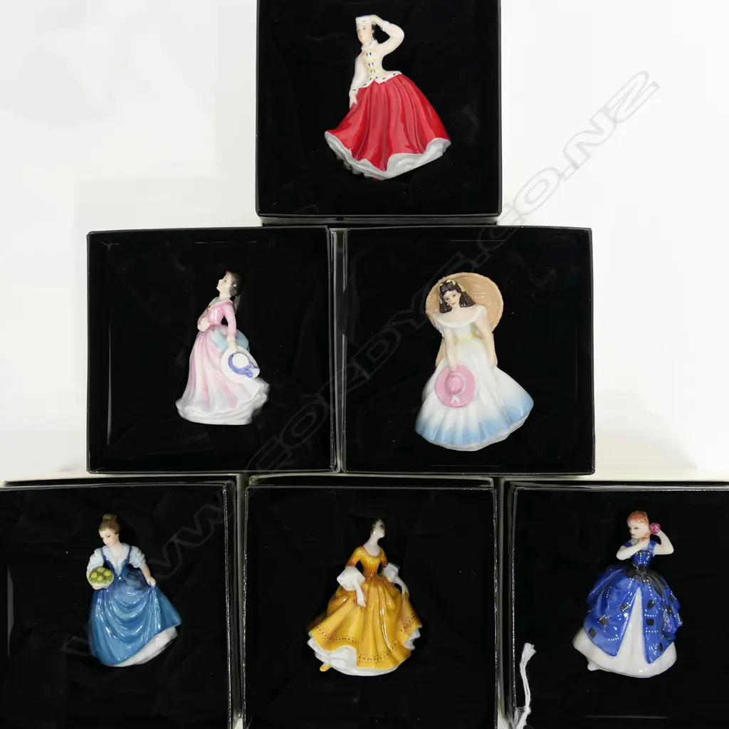 6 ROYAL DOULTON MINIATURE LADIES H.65mm Image 1++