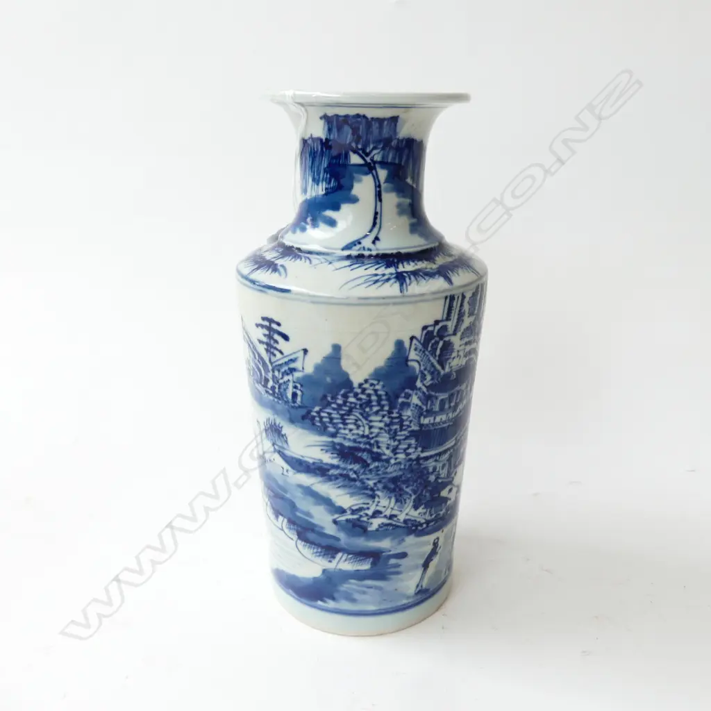 ORIENTAL B/W VASE (base w. hole drilled) H.210mm Image 1++
