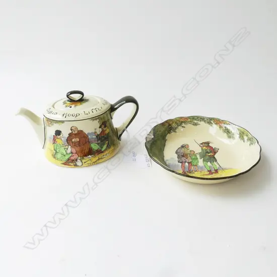 ROYAL DOULTON UNDER THE GREENWOOD TREE BOWL SERPENTINE SHAPE, Dia 190mm +TEAPOT
