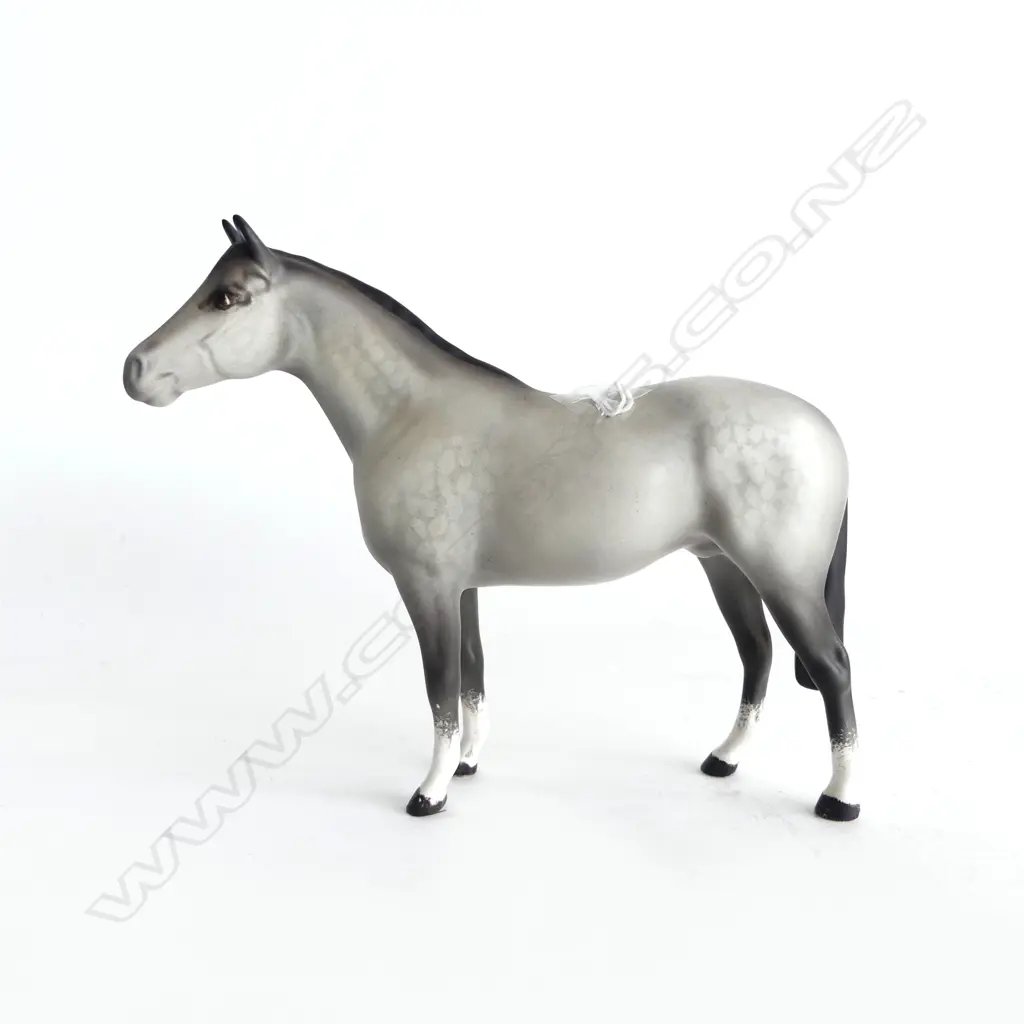 BESWICK HORSE THOROUGHBRED STALLION (small) matt grey.H.138mm Image 1++
