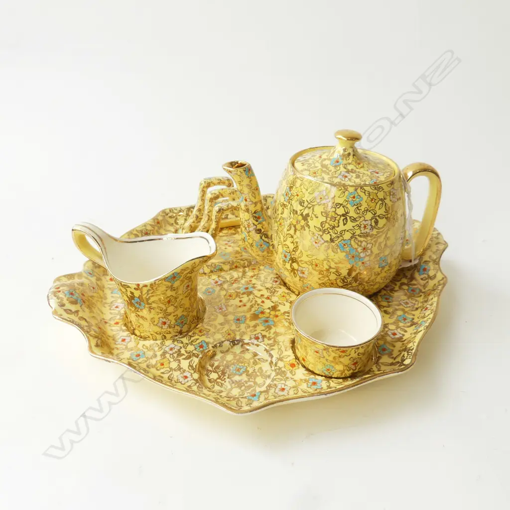 ROYAL WINTON PART BREAKFAST SET Image 1++