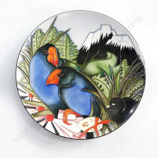 MOORCROFT TAKAHE PLATE 225mm dia 49/150