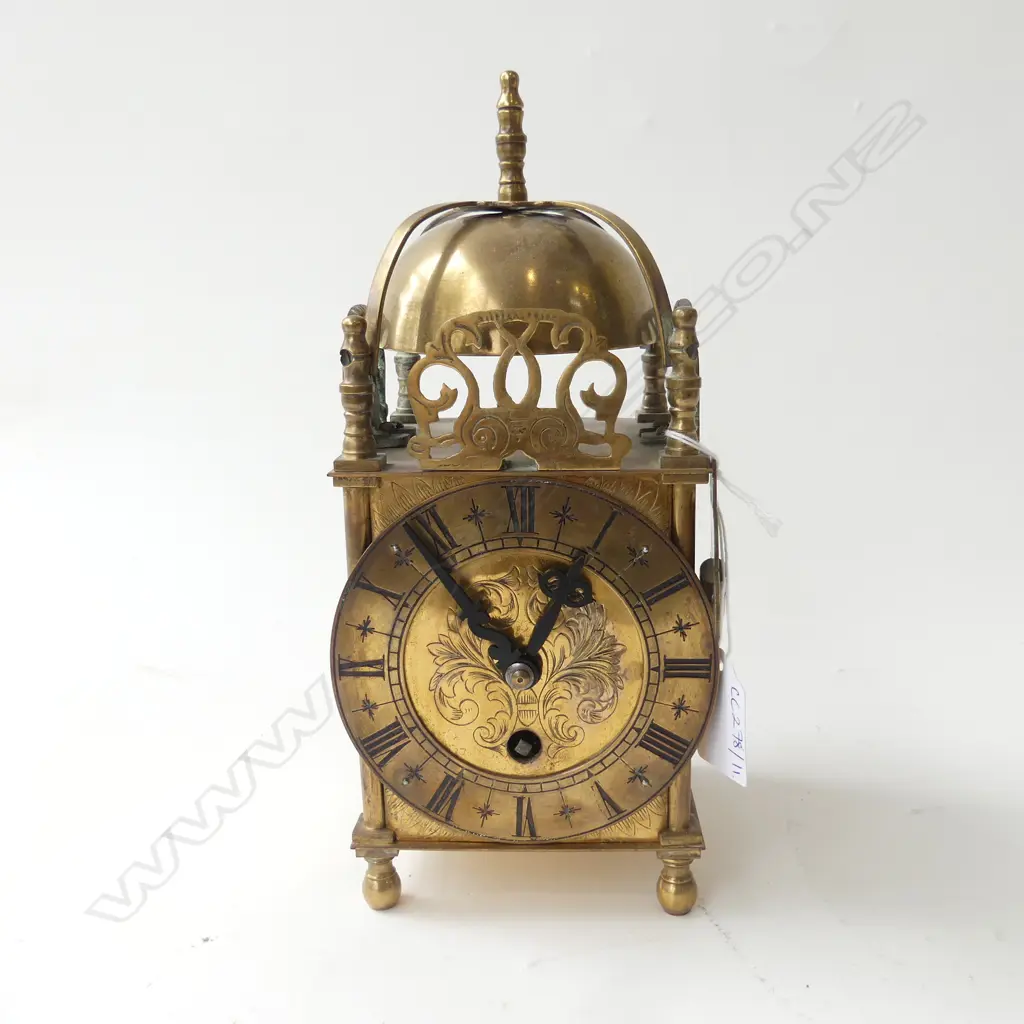 ANTIQUE BRASS 8 DAY LANTERN CLOCK + KEY H.240mm Image 1++