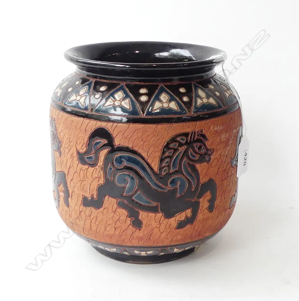 CERAMIC POT w. HORSE DECORATION H.185mm chips Image 1++